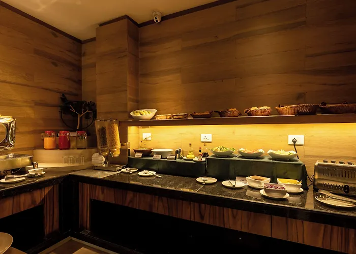 Arushi Boutique 4*