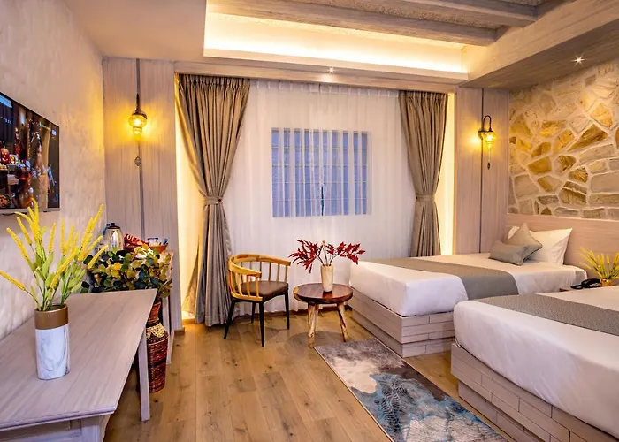 Arushi Boutique Hotel